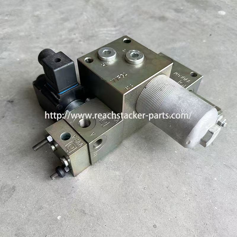 0019442744 Pilot Brake Valve Linde Reach Stacker Parts