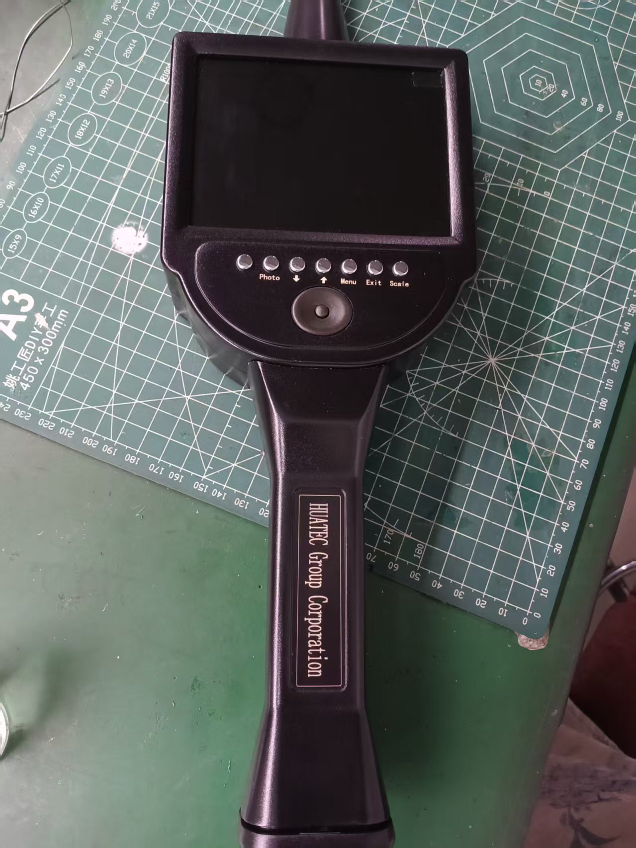 HTD-D8 Portable Industrial Video Endoscope Electric 4 Direction Bending Probe 720P Resolution For Engine Pipe Casting Inspection