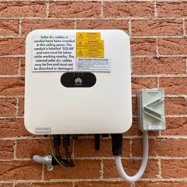 Sun2000-12ktl-m1 On Grid Hybrid Solar Inverter 12kw With Pure Sine Ware And Certificate