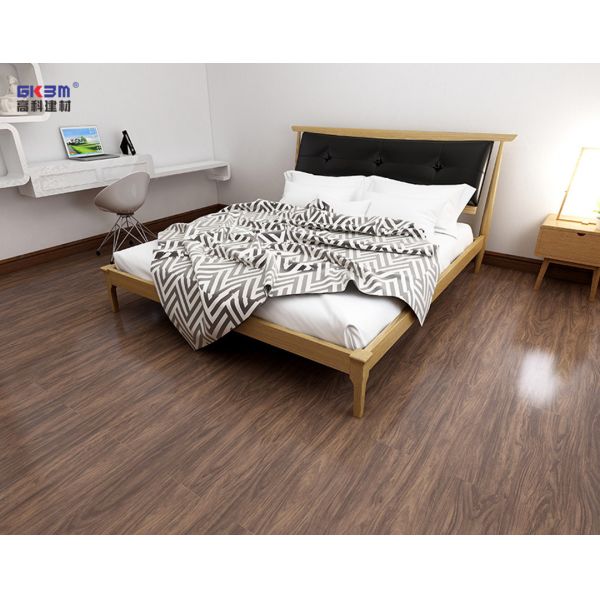 1220x183mm Fireproof SPC Plastic Flooring E0 Formaldehyde Ormosia Henryi Padauk GKBM SY-W3008