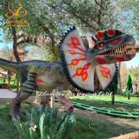 Le modèle de dinosaure Dilophosaurus pour le parc Dino