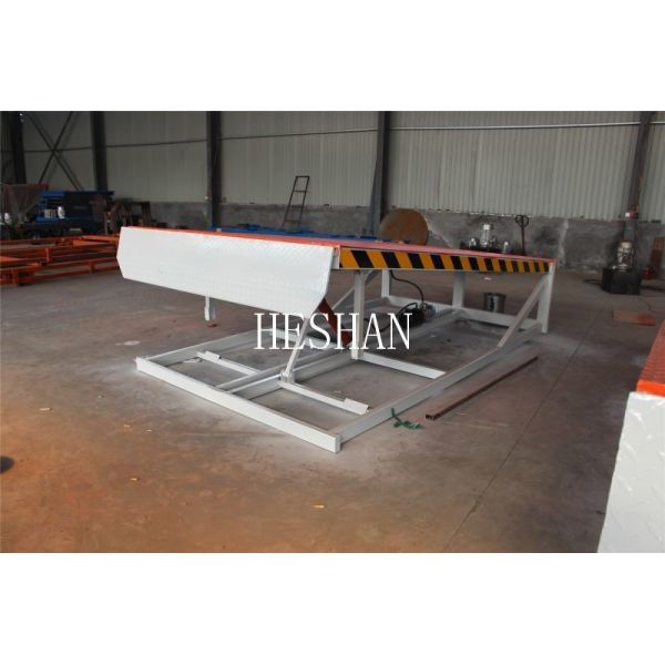 Разровнитель края дока разровнителя дока 8T загрузки склада гидравлический