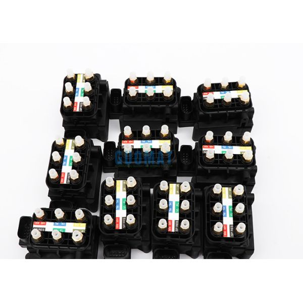 Блок клапана соленоида подвеса воздуха 68087233AA для виллиса большого Cherokee WK2 2011-2019