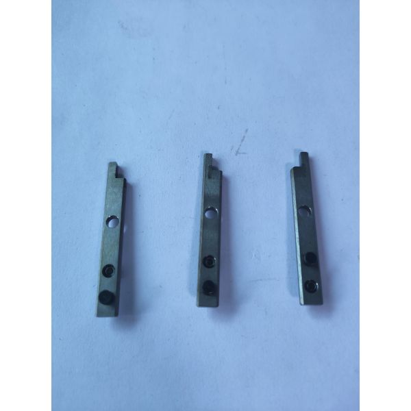 L coupeur des pièces de rechange 104131002202 de Panasonic AVK AVK2 AVK3 SMT