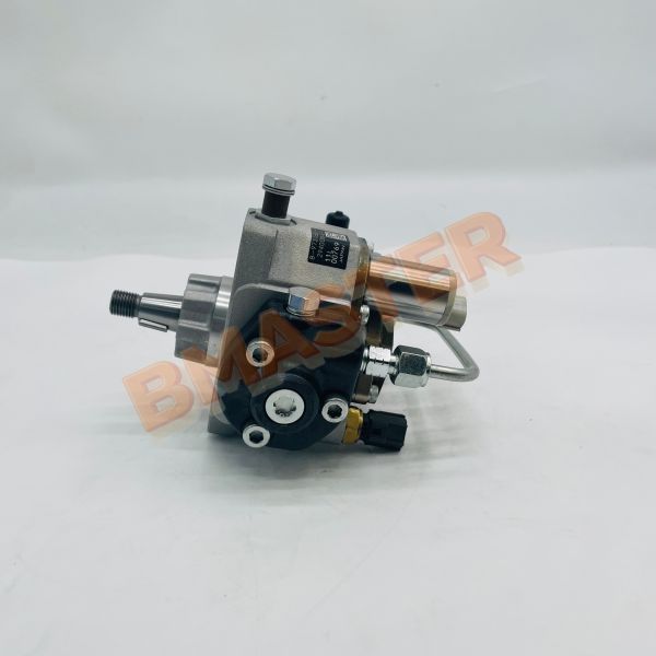 Denso HP3 Series Fuel Injection Pump With 1600bar Injection Pressure For 4EE2 Engine And 6 Months Warranty