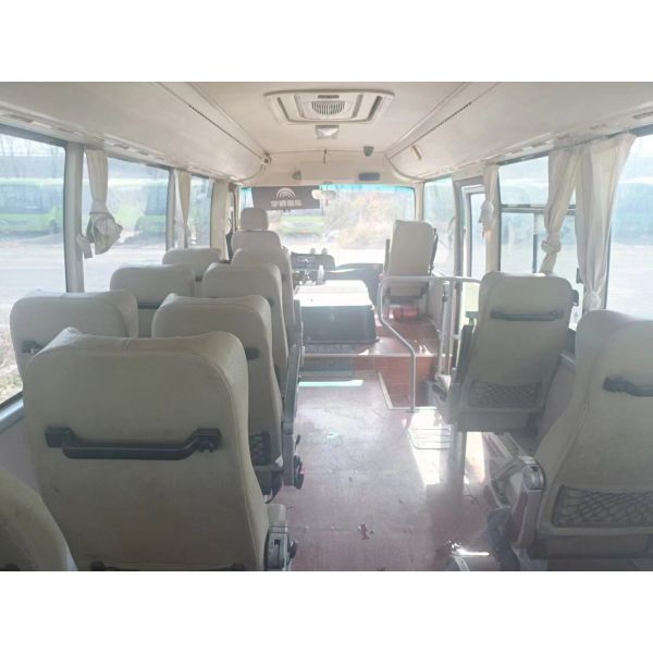 ZK6729D использовало небольшое евро IV 25 Cummins Engine фронта Yutong автобуса - подержанный тренер 30seater