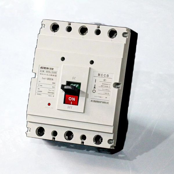 Plastic Shell MCCB Circuit Breaker 125A 250A 400A 630A 800A Low Voltage 3P 4P