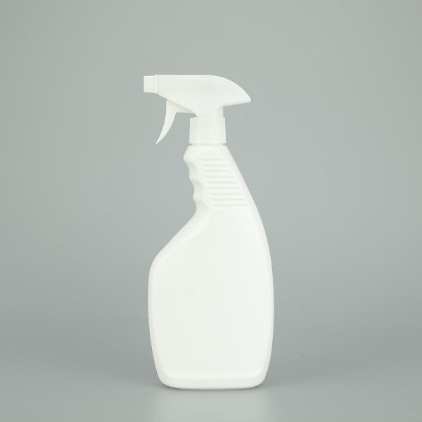 Smooth Round PET Spray Bottles In Classic Design Various Capacities Up To 500ml