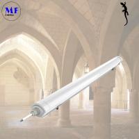 18W IK08 IP66 LED Tri-Proof Light avec matériel PC durable étanche à l'eau pour l'industrie et le commerce