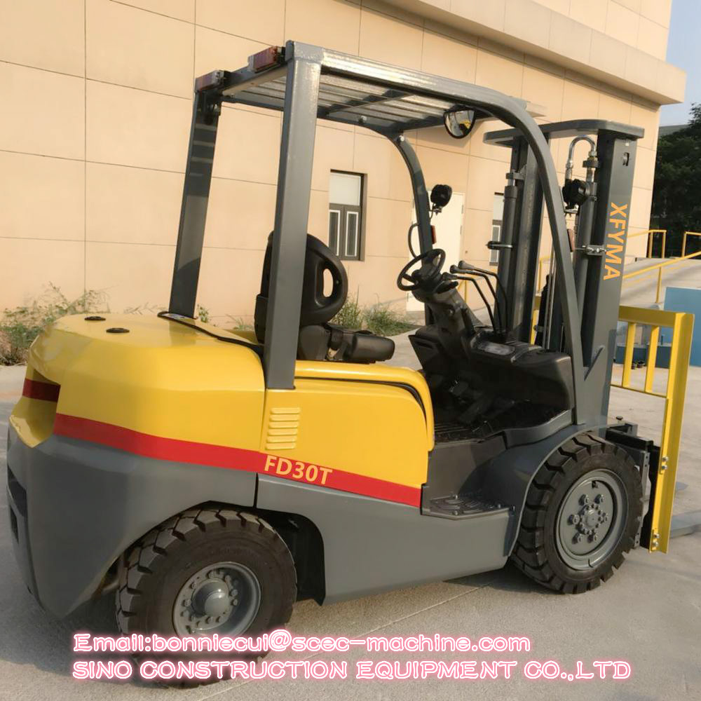 Штабелеукладчик паллета достигаемости платформы грузоподъемника ФД50Т СФИМА двигателя ИСУЗУ дизельный 5 тонн