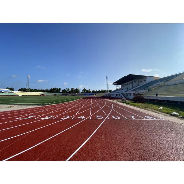 Turnkey Sandwich Rubber Running Track – One-Stop Solution for UAE & Saudi Arabia