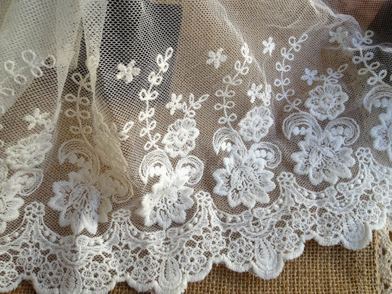 Белая ткань 6,29