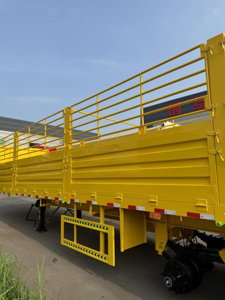 CIMC Factory Direct 40 -100 ton second hand factory sale Multi-Purpose semi trailer fence sidewall Cargo Bulk Trailer