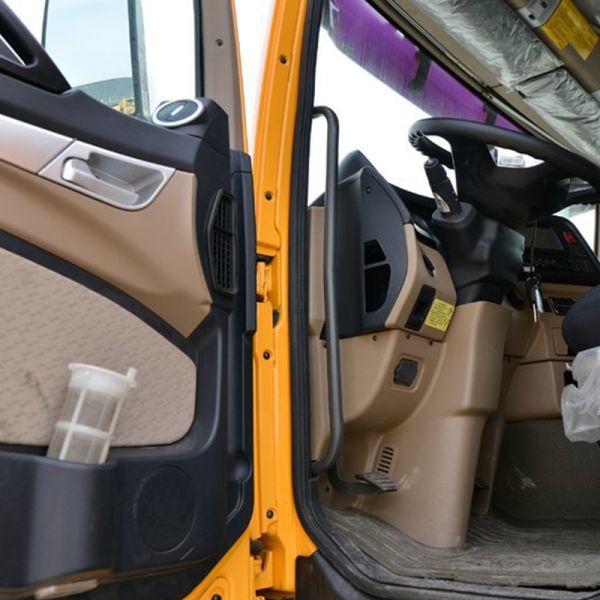 Howo 30ton 440hp 8x4 12 Wheeler Used Dump Truck with Gross Vehicle Weight 20-25T