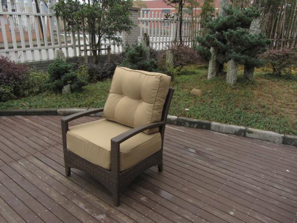  garden rattan sofa         
