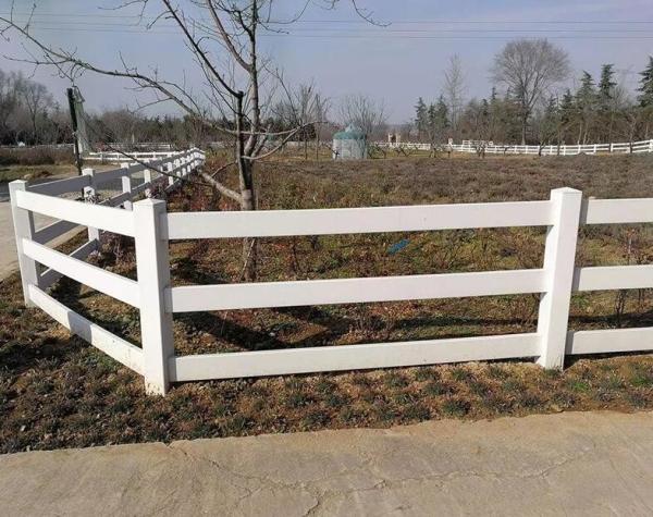White PVC Anti-Climb Horse Farm Fence 4 Rails No Rot