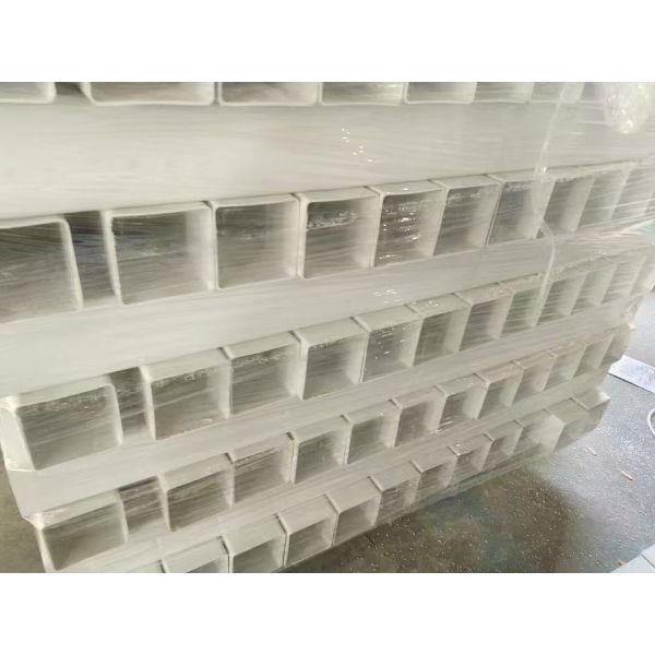 Classic UV Protected White Pvc Privacy Fence 8ft Wide 6ft High