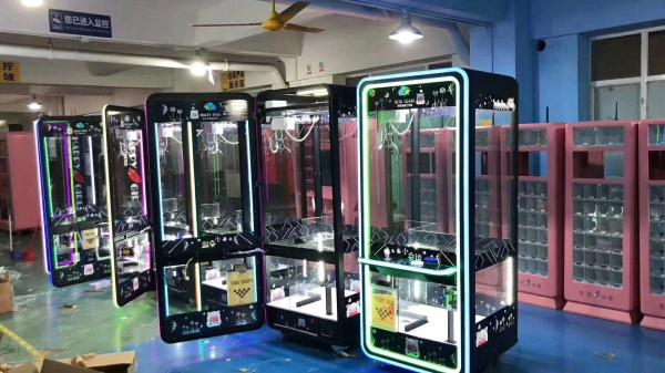 PlayFun Factory Supply Kids Amusement Mini Gift Machine Crane Toy Claw Machine