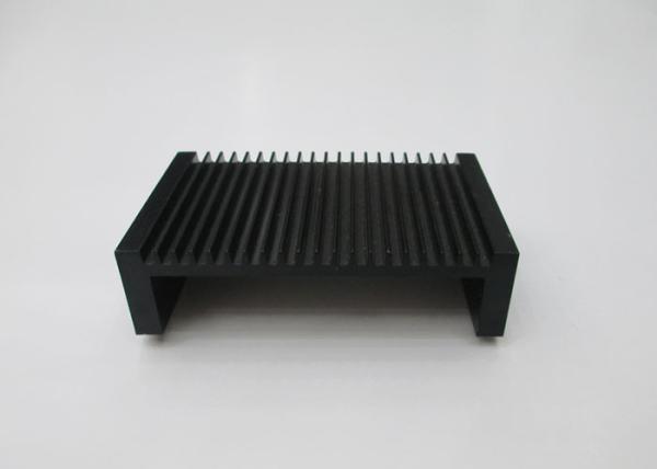 O preto anodizou os perfis de alumínio do dissipador de calor, radiadores de alumínio expulsos do dissipador de calor