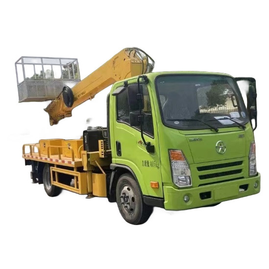 Dongfeng Chassis High Altitude Operation Trucks With Max Speed Of 90km/H