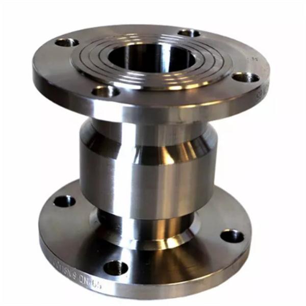 Flange do giro com uma outra da mangueira pata da mangueira proximamente para conectar 1 com o dentado