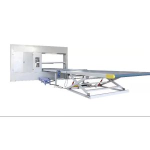 CNC System Vertical Foam Cutting Machine Adjustable Cutting Speed