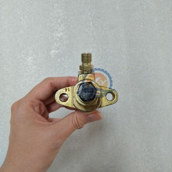 Fuel Injector 1153004321 6BG1 Fuel Injector 1-15300432-1 for Hitachi ZX200-1 Parts