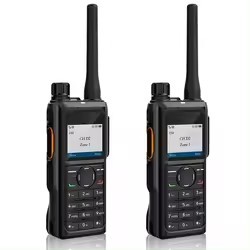 Цифровое двустороннее радио HP680 DMR двустороннее радио Лучшая в своем классе производительность звука и аварийное двустороннее радио