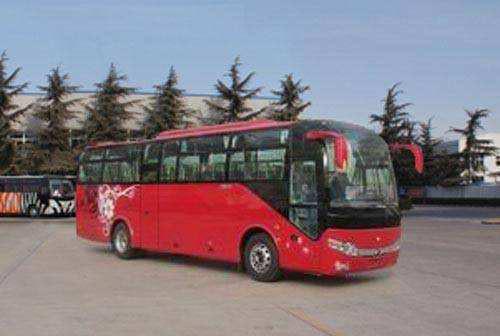 Ônibus comercial usado Yutong de 40 assentos padrão de emissão nacional de 2011 anos