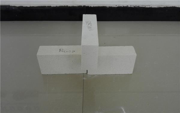 Industrial Insulating Refractory Fire Bricks For High Pure Ceramic Precise Sizes