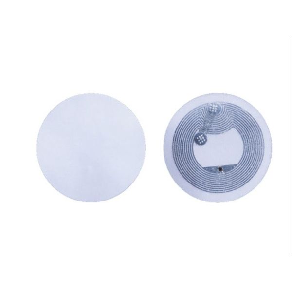 OEM 213 Chip Patrulla de plástico RFID NFC etiqueta adhesivos 13,56mhz a prueba de agua