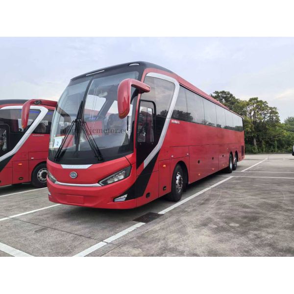 JCM Customized 14m Flagship Coach 57 VIP Class Seats Land-Based First Class Highway Bus