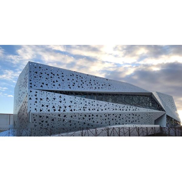 Triangle or Custom Designs Aluminum Sheet with Anti-UV Surface Finish for Exterior Wall Cladding and Decoration