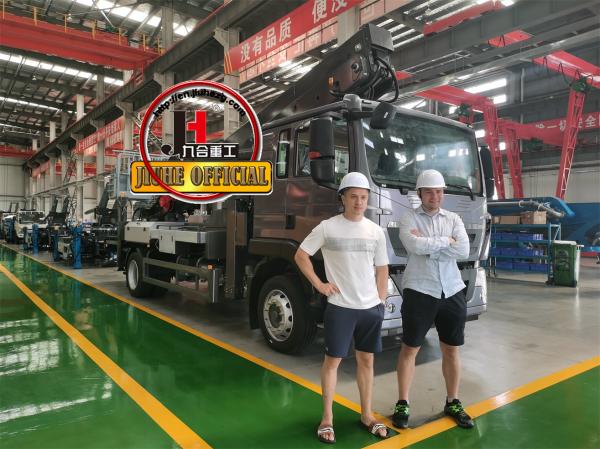 JIUHE JIEFANG 4*2 plataforma de elevação hidráulica camião 45m camião montado plataforma de trabalho aéreo com balde