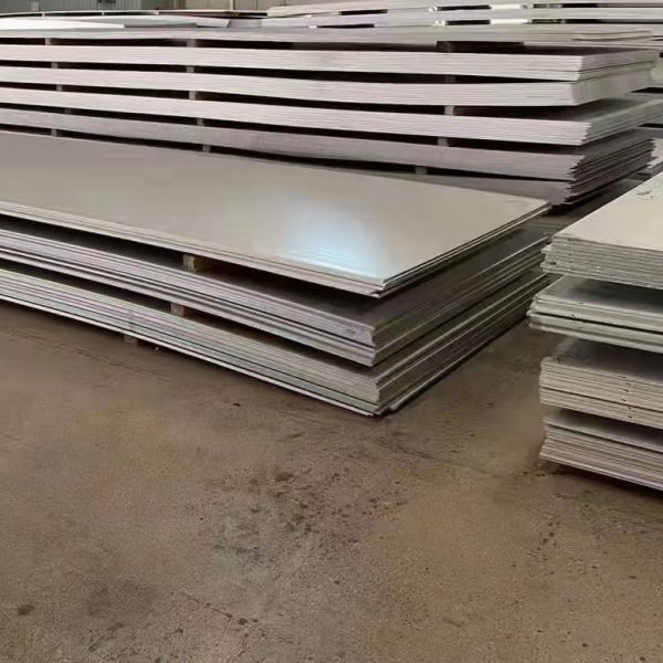 Bright Silver 304 Stainless Steel Plate with High Strength and Polished Finish for Industrial Applications