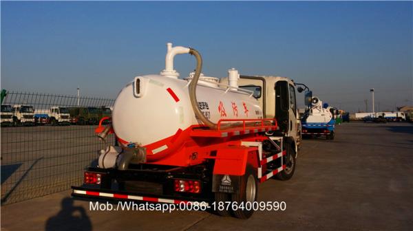 Vacuum Dirt Sewage Suction Truck Cleaning Vehicle Garbage Truck 6M3 sinotruck howo red or yellow