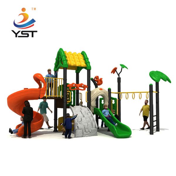 Оборудование игр воды LLDPE противостатическое 400cm на открытом воздухе