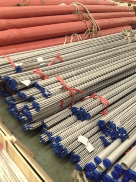Tubulação de aço inoxidável de ASTM A269/ASME SA269, extremidade recozida, lisa brilhante, tampão plástico TP304/304L TP316/316L