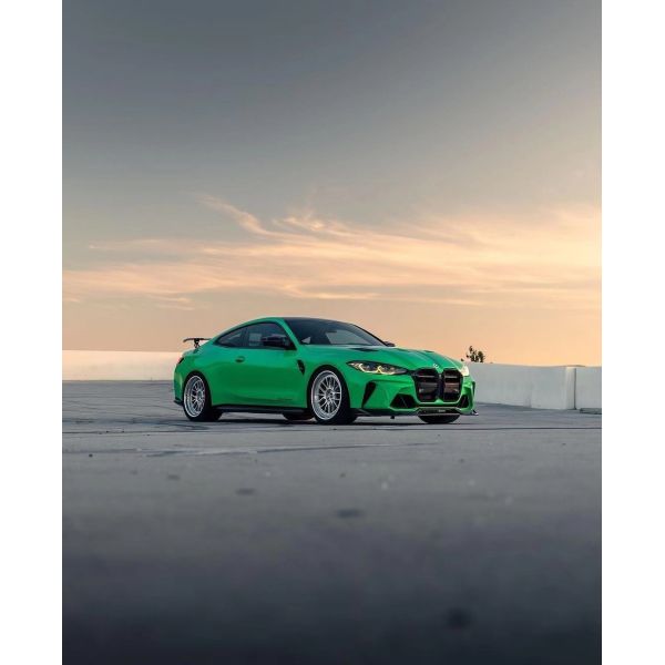 For BMW M3 M4 Carbon Fiber Body Kit G80 G82M3 M4 Updated VORS Style Carbon Fiber Front Bumper