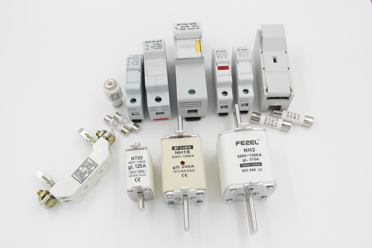 Good Quality Hrc Ceramic NH2 or NT2 Type Blade Fuse Base with 500V 120KA gG 400A NT2 NH2 Hrc Fuse Link