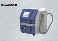 Mulheres 5 Multifunction em 1 laser facial galvânico do Nd Yag da máquina 1064 nanômetro, equipamentos da remoção do laser da tatuagem