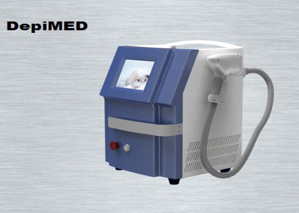 Mulheres 5 Multifunction em 1 laser facial galvânico do Nd Yag da máquina 1064 nanômetro, equipamentos da remoção do laser da tatuagem