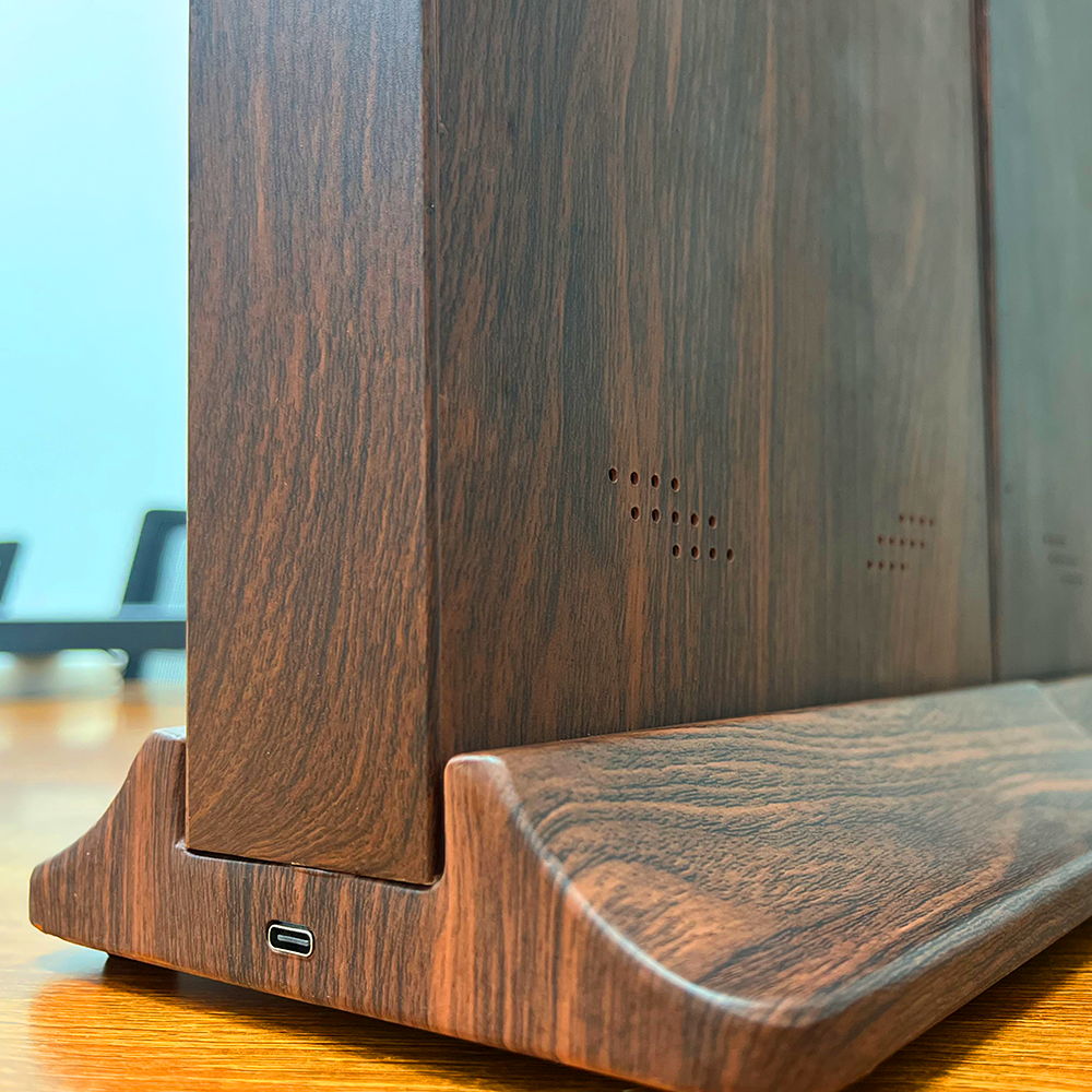 Rechargeable Design, Intelligent Ordering Touch Display With Reduced Wiring Costs