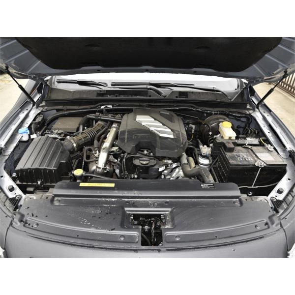 Fuel- Dongfeng Rich 7 4*4 Pickup Truck with Cargo Box Dimension of 1510*1562*475 mm