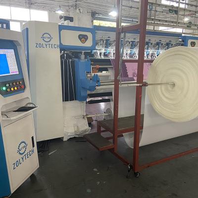 Largura estofando industrial da alta velocidade 2450mm da máquina dos cobertores do CE