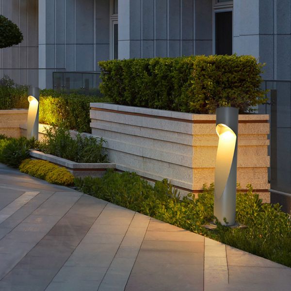 Waterproof Minimalist Landscape Lighting LED Garden Lights  for Villas Gardens Parks & Courtyards