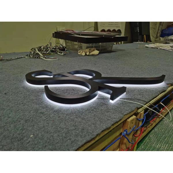 Custom 3D LED Light up Letters Wall Logo Outdoor Advertising Logo Electronic Sign 3D Backlit Metal Letter
