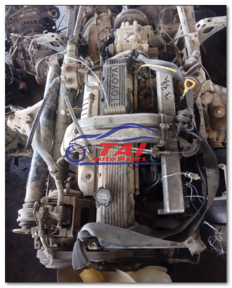 Used Toyota Engine Spare Parts Engine Assembly Toyota Coaster 1HZ 1HD 1HDT 12V/24V Engine