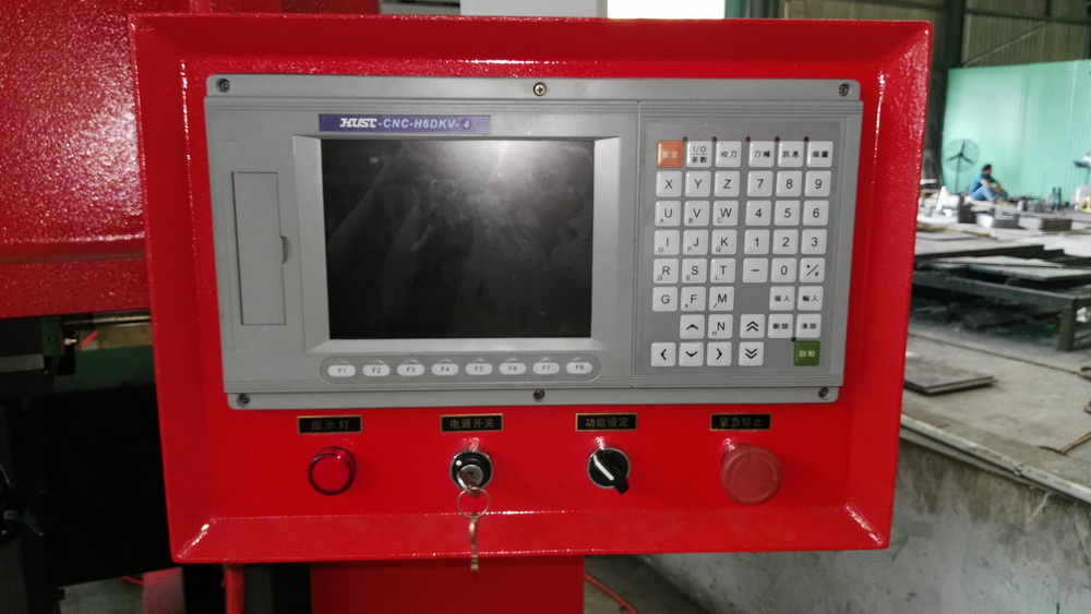 Автоматическое фальцаппарат нержавеющей стали v машины GBC05K-1250/4000 CNC v 6mm калибруя