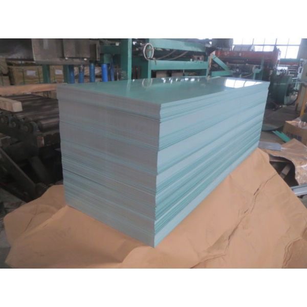 Металл покрытый камнем настилая крышу 0.45mm Prepainted гальванизированная стальная плитка скрепления